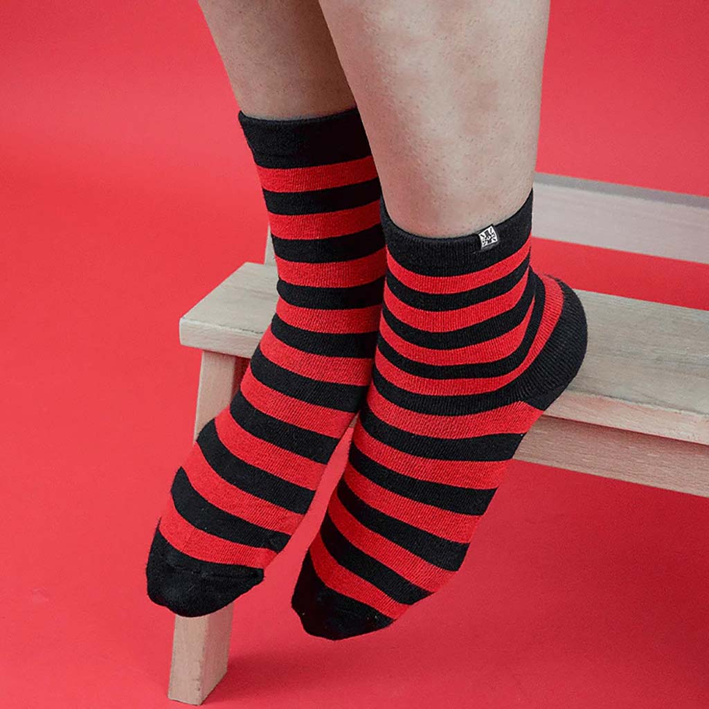 Crew Sock Red & Black Stripe Womens - Image 4