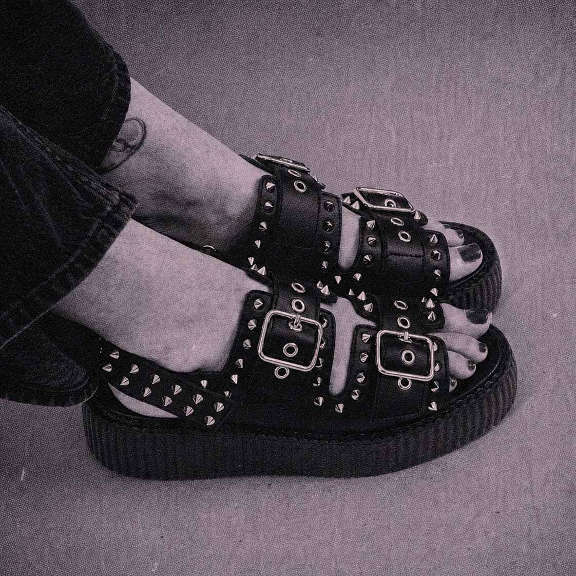 Viva High Stud Sandal Black - Image 5